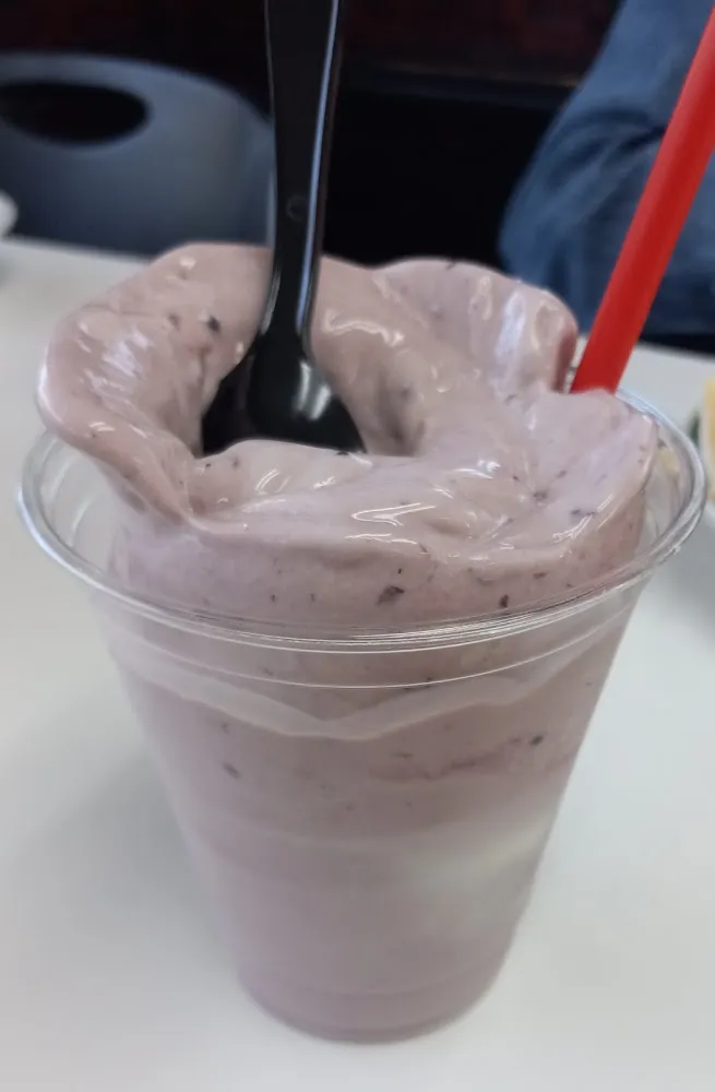 Blackberry Milkshake