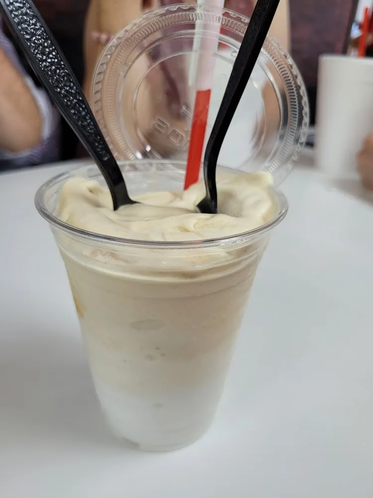 Pineapple Milkshake